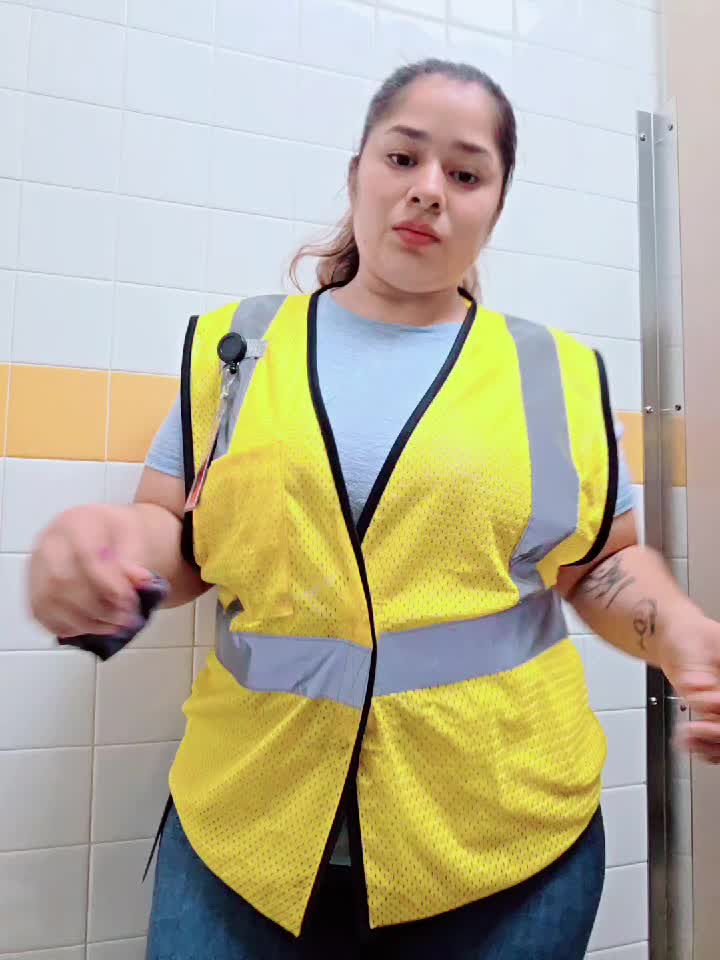 @Saraí Díaz 🥰🇸🇻😘 Bamby🥰