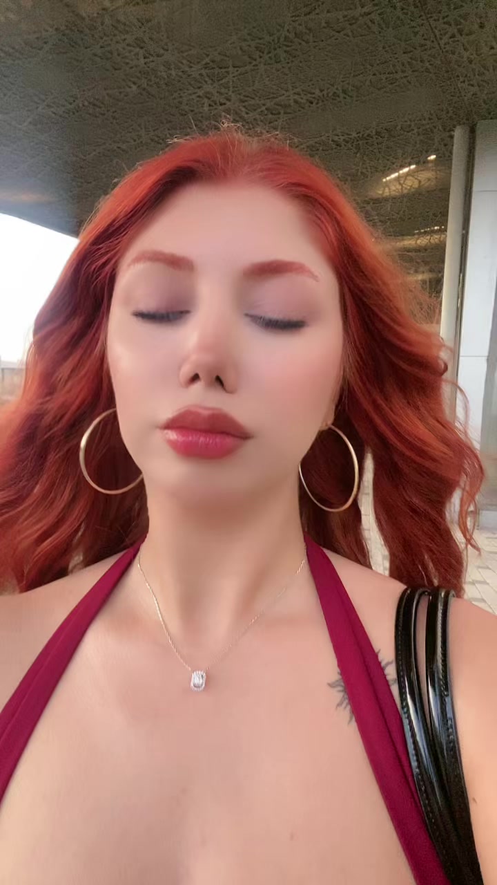 @denizella.1