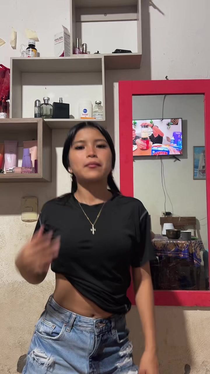 @Melanie🩵