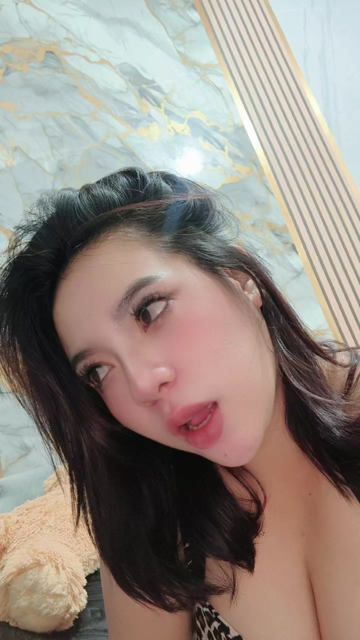 @meyongagain