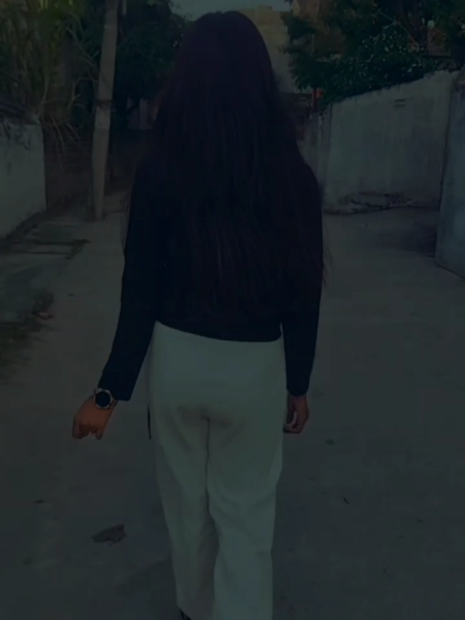 @Dream actress🖤🙈
