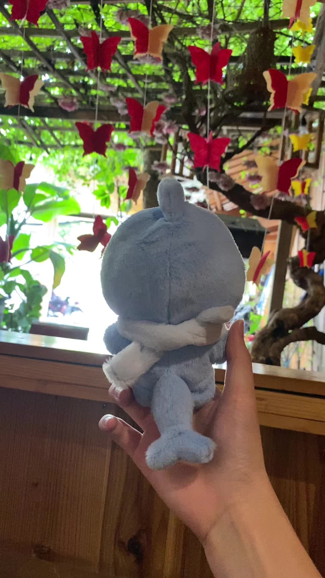 @La v&agrave; vựa tr&aacute;i c&acirc;y của cổ