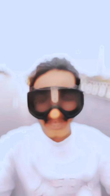 @ŁÃ -XŰ