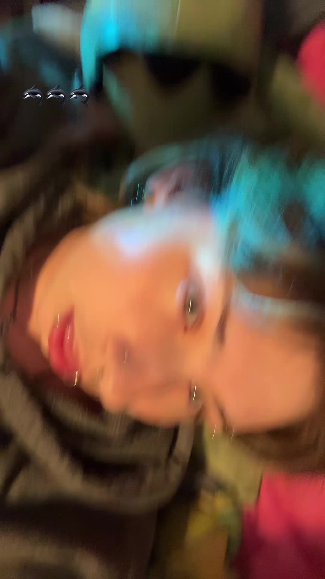 @&deg;‧ 𓆝 𓆟 𓆞 &middot;。