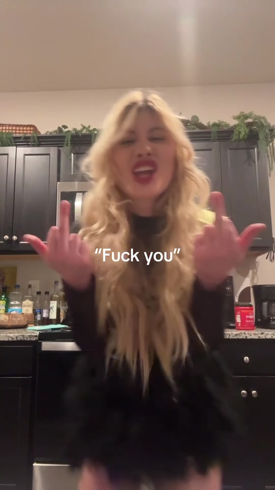 @Selina