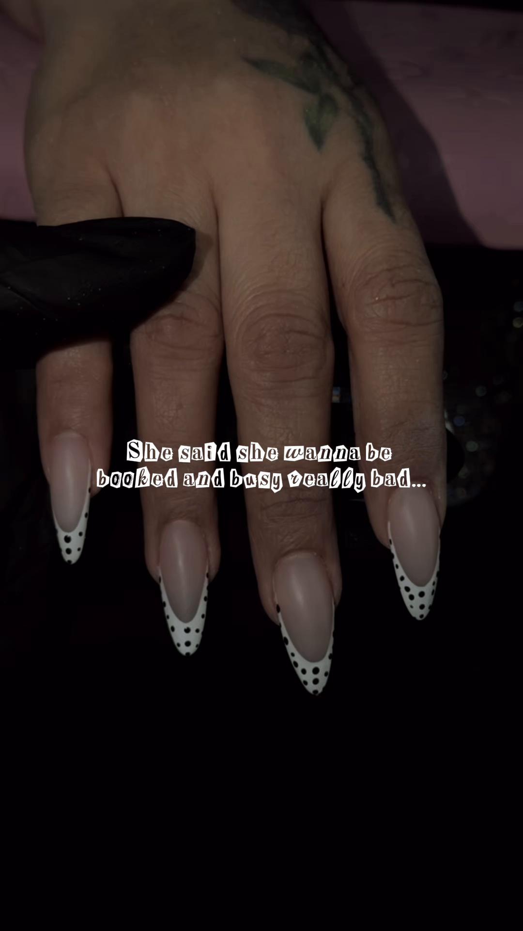 @Mel♡
