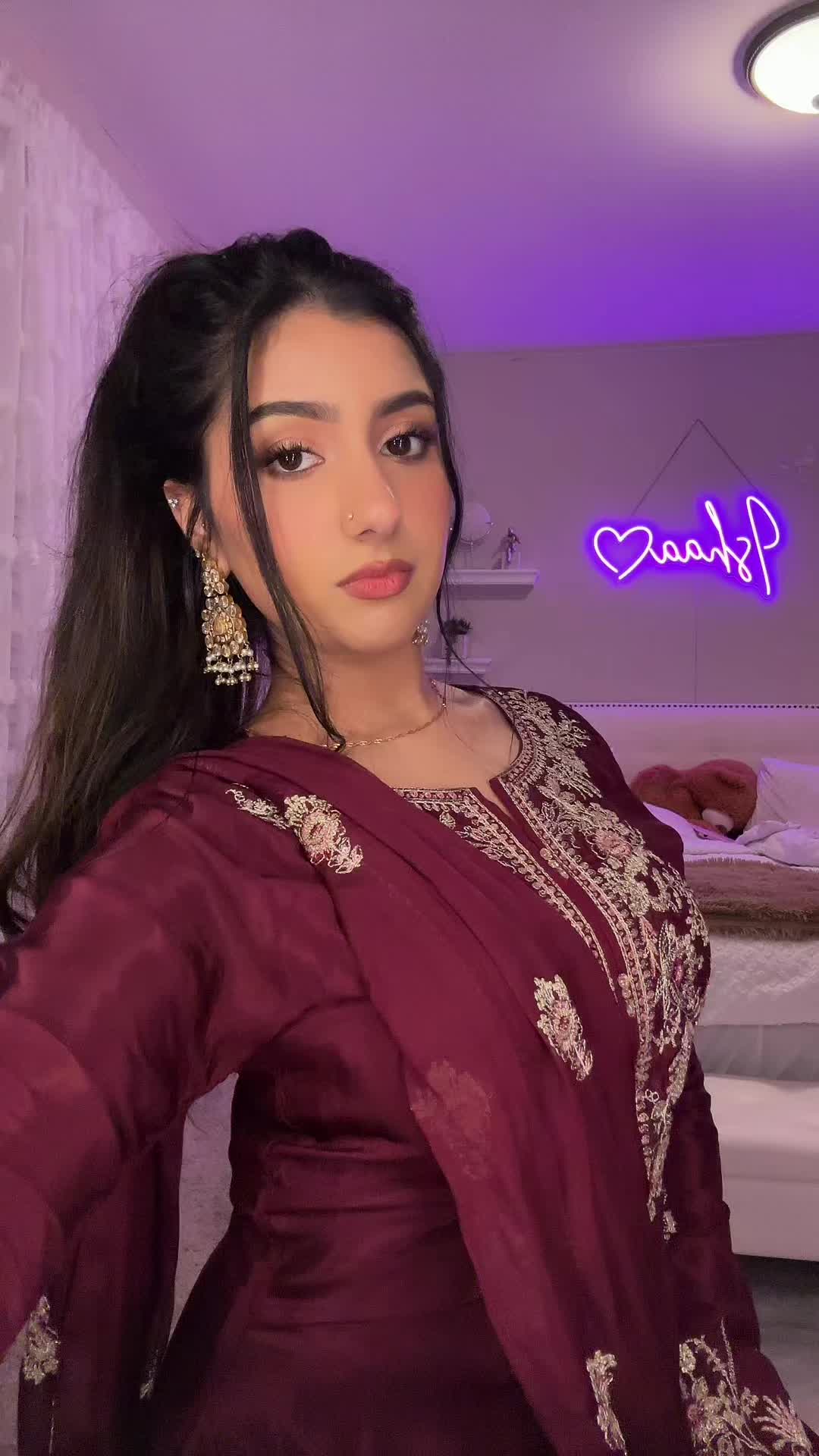 @Ishaa🤍