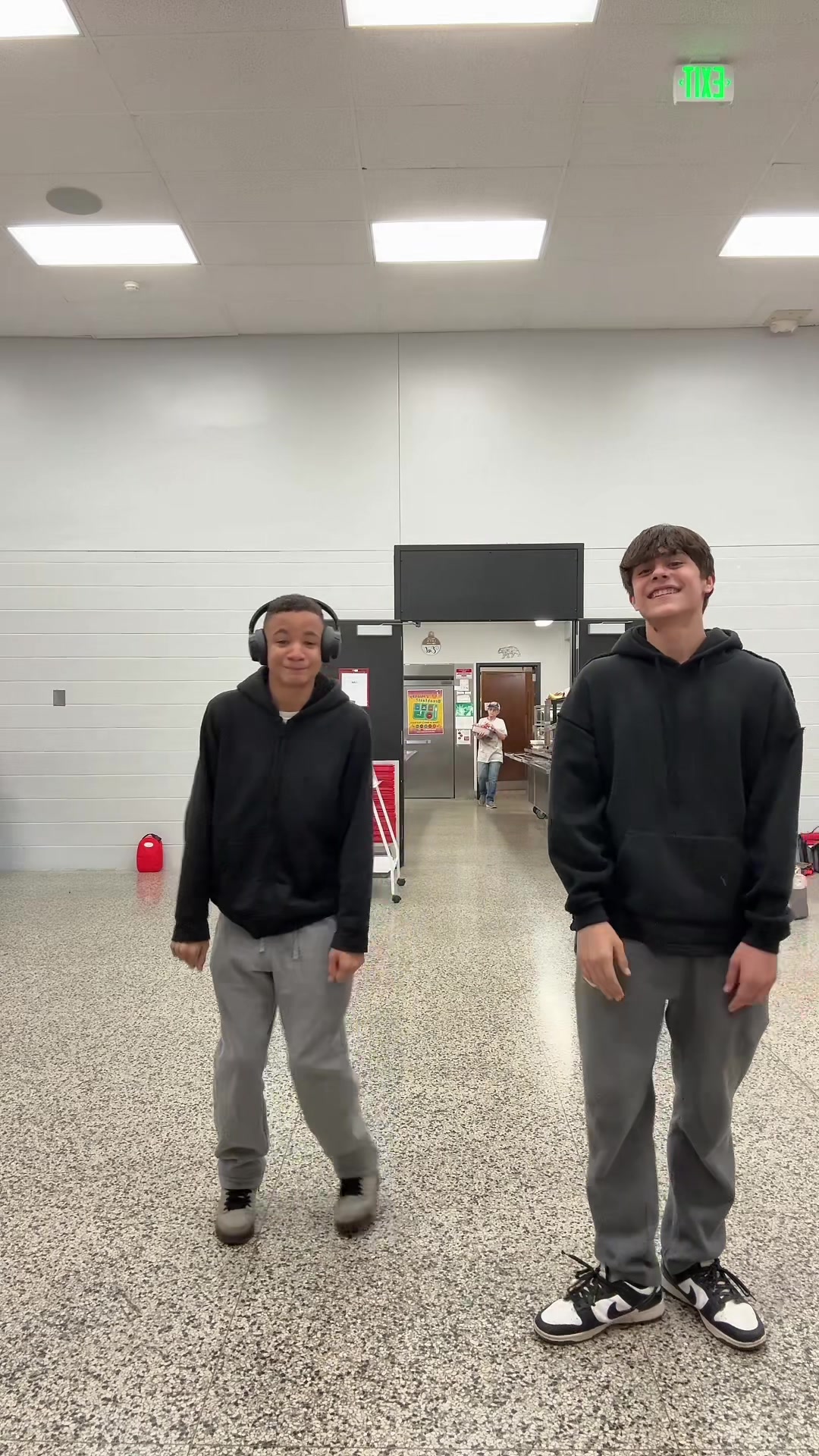 @🤍𝐈𝐳𝐳𝐲🤍