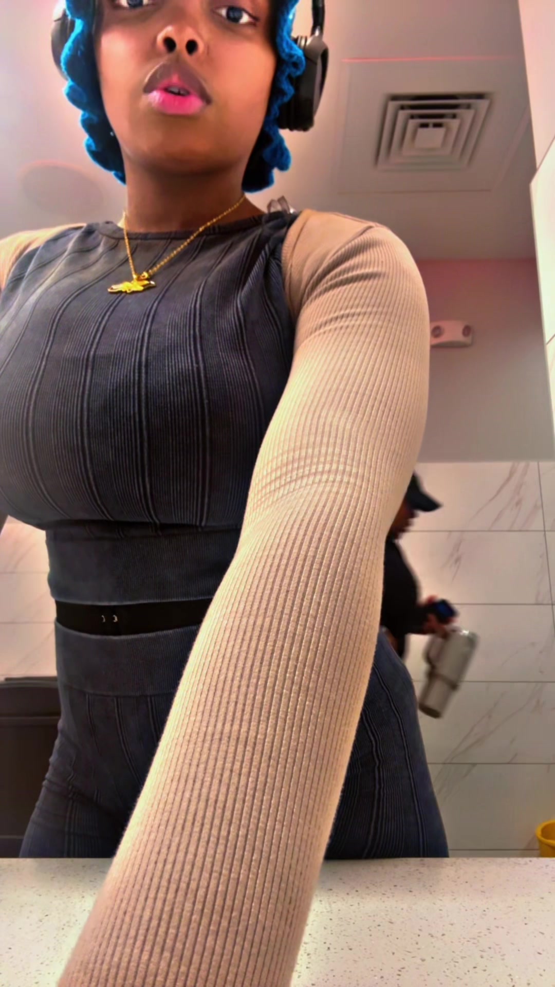 @iLyBaSaTi
