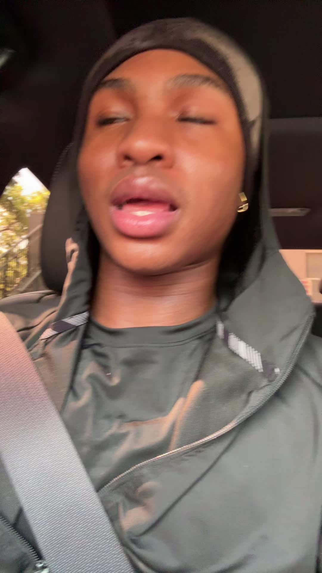 @RULONIAA
