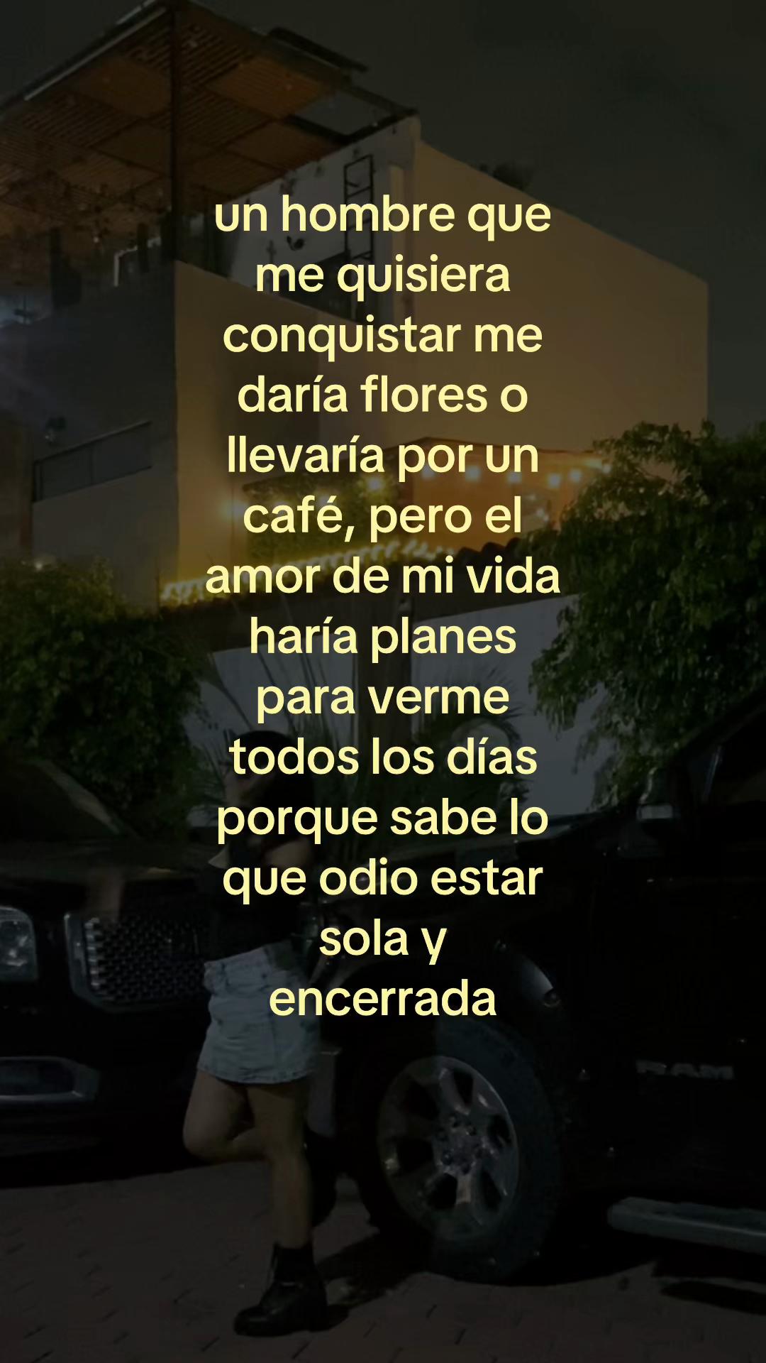@𐚁