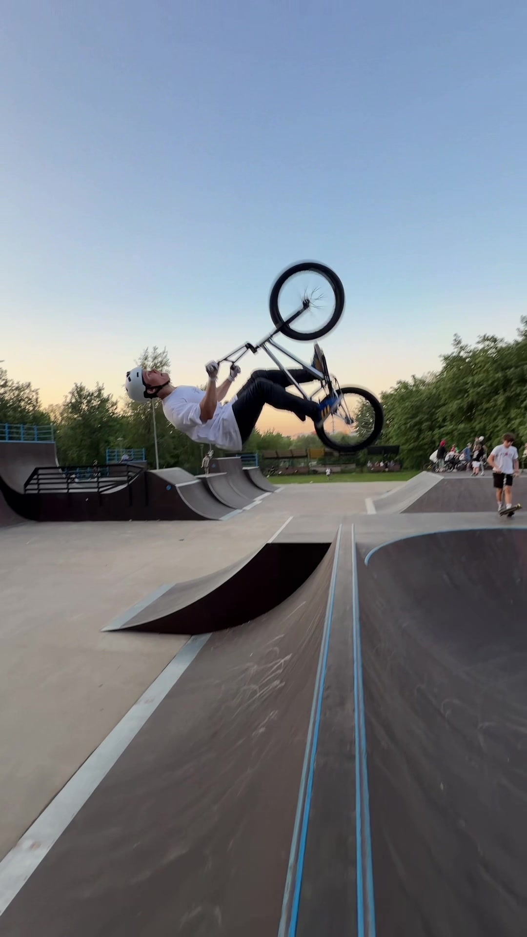 @isokolovbmx