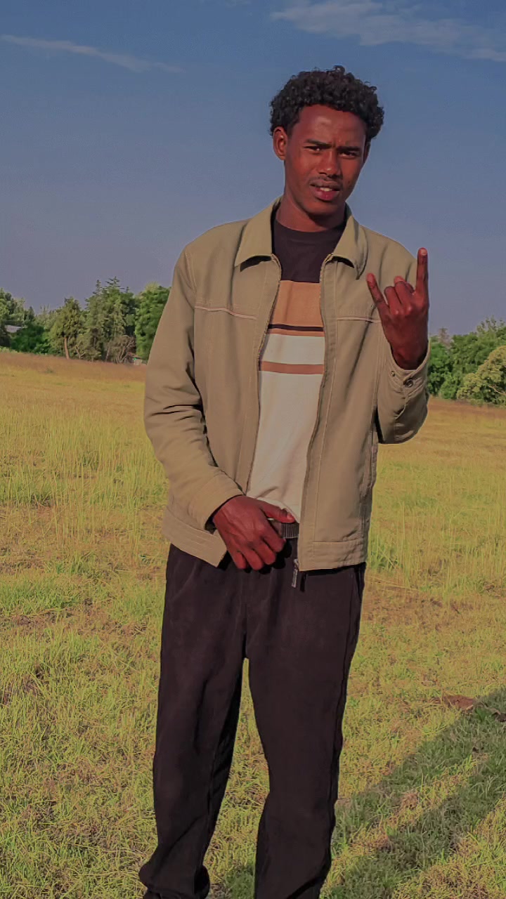 @Kush Landโค๏ธ๐โค๏ธ