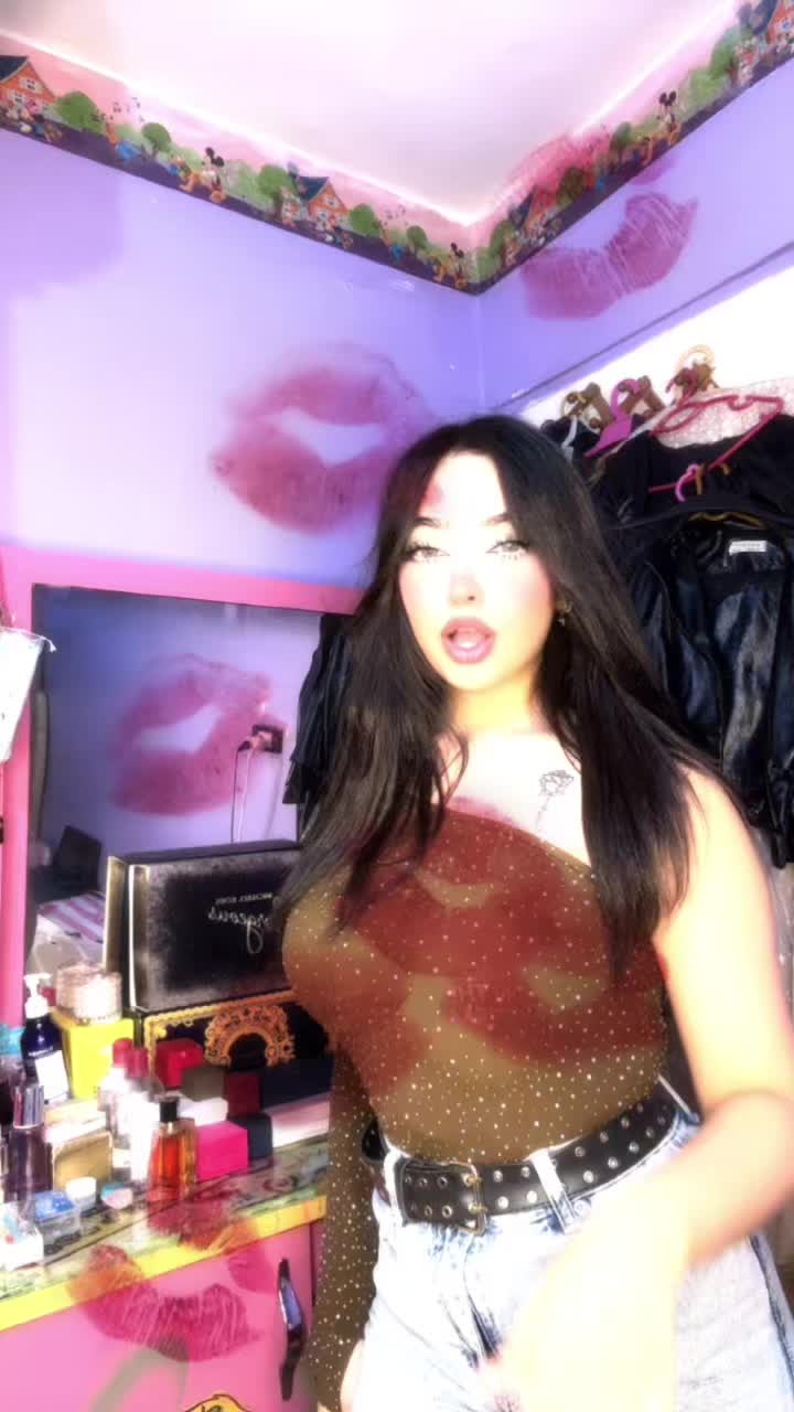 @Shahd👄✨