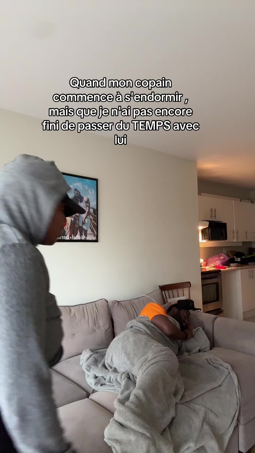 @🧑🏿&zwj;🦱👧🏾