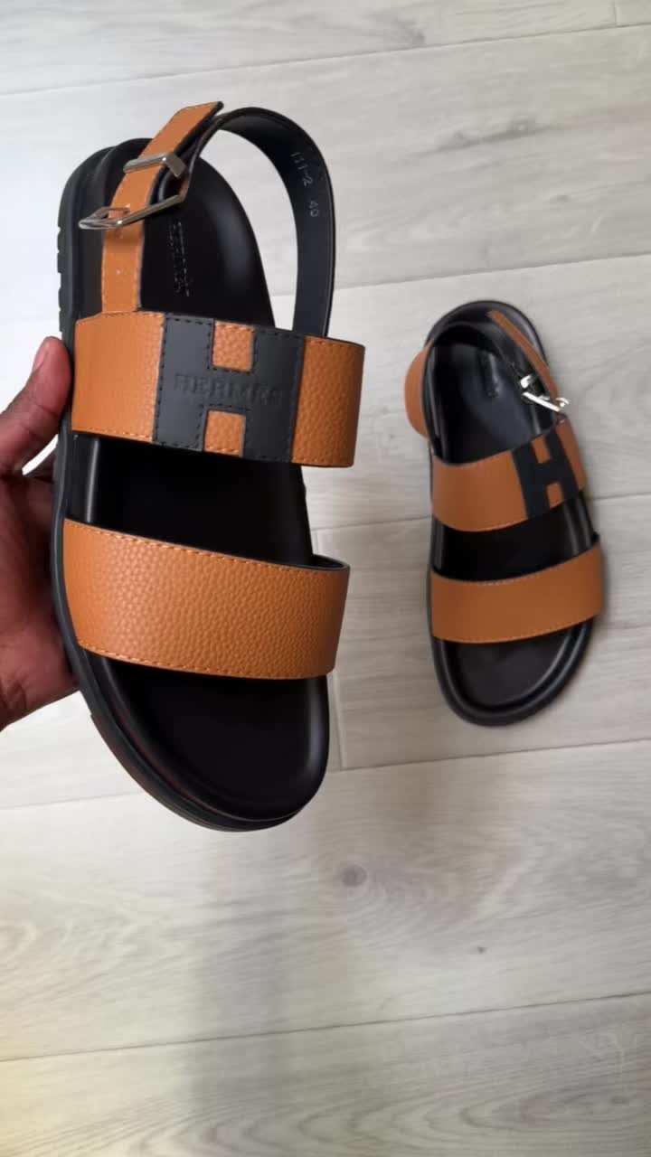 @SNEAKER 🥷