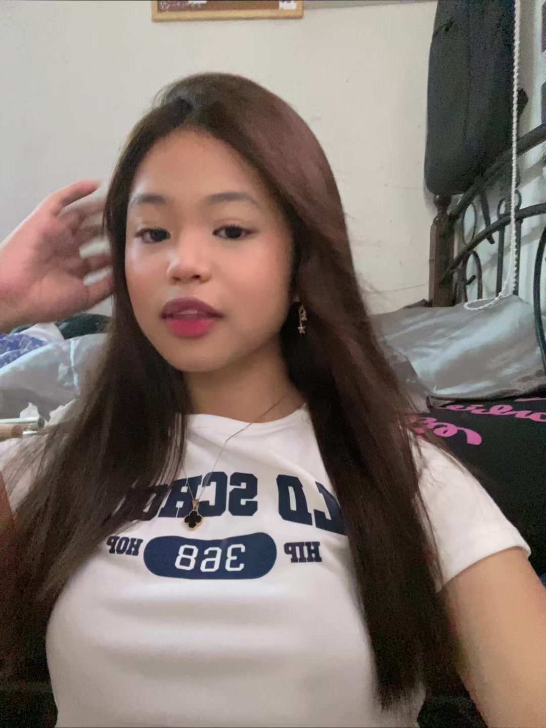 @Samantha