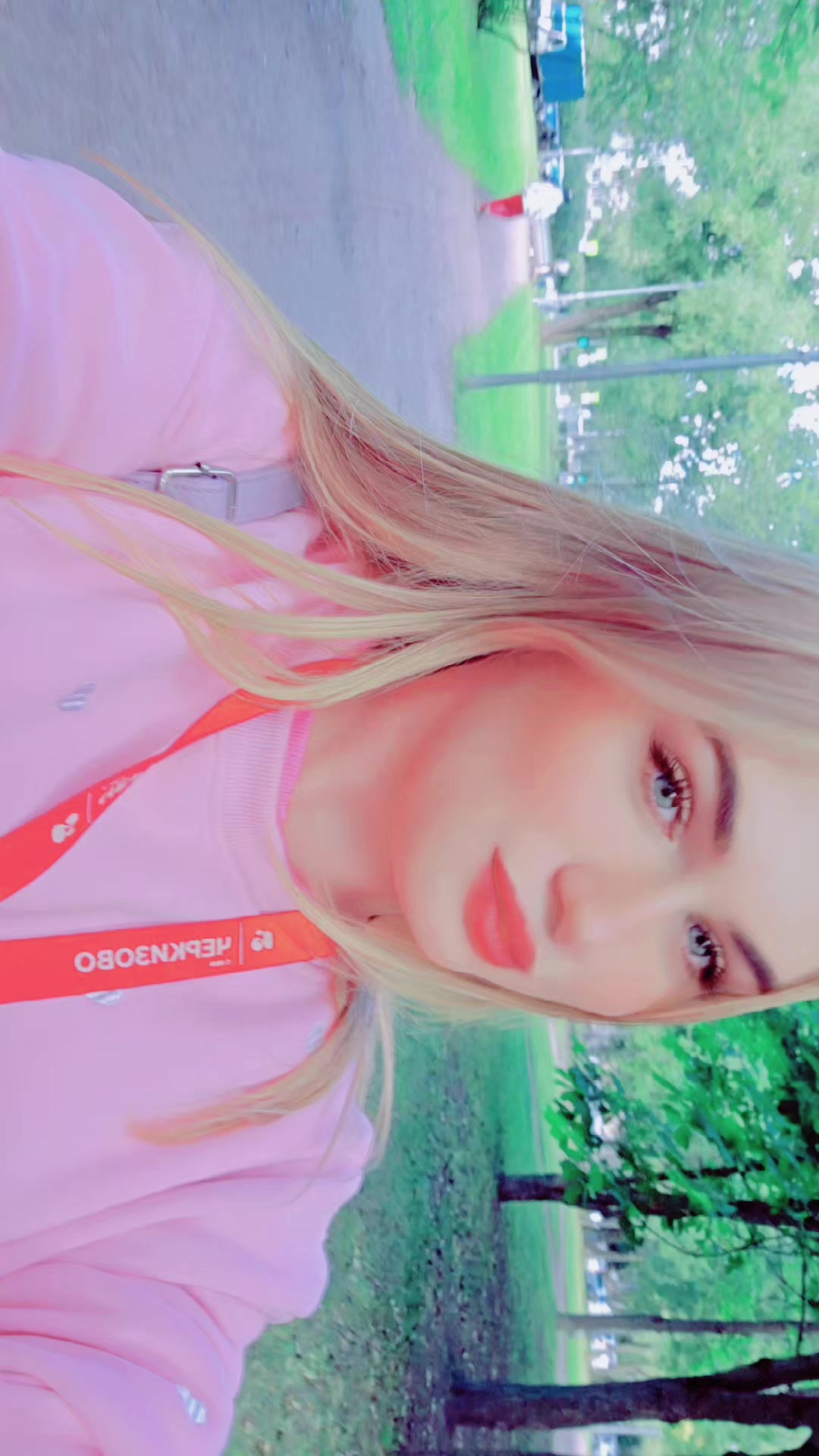 @😈