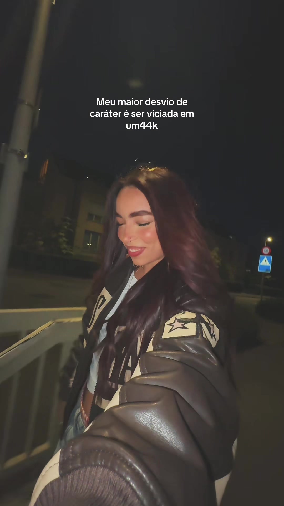 @Camille Góes 🇨🇭🇩🇪