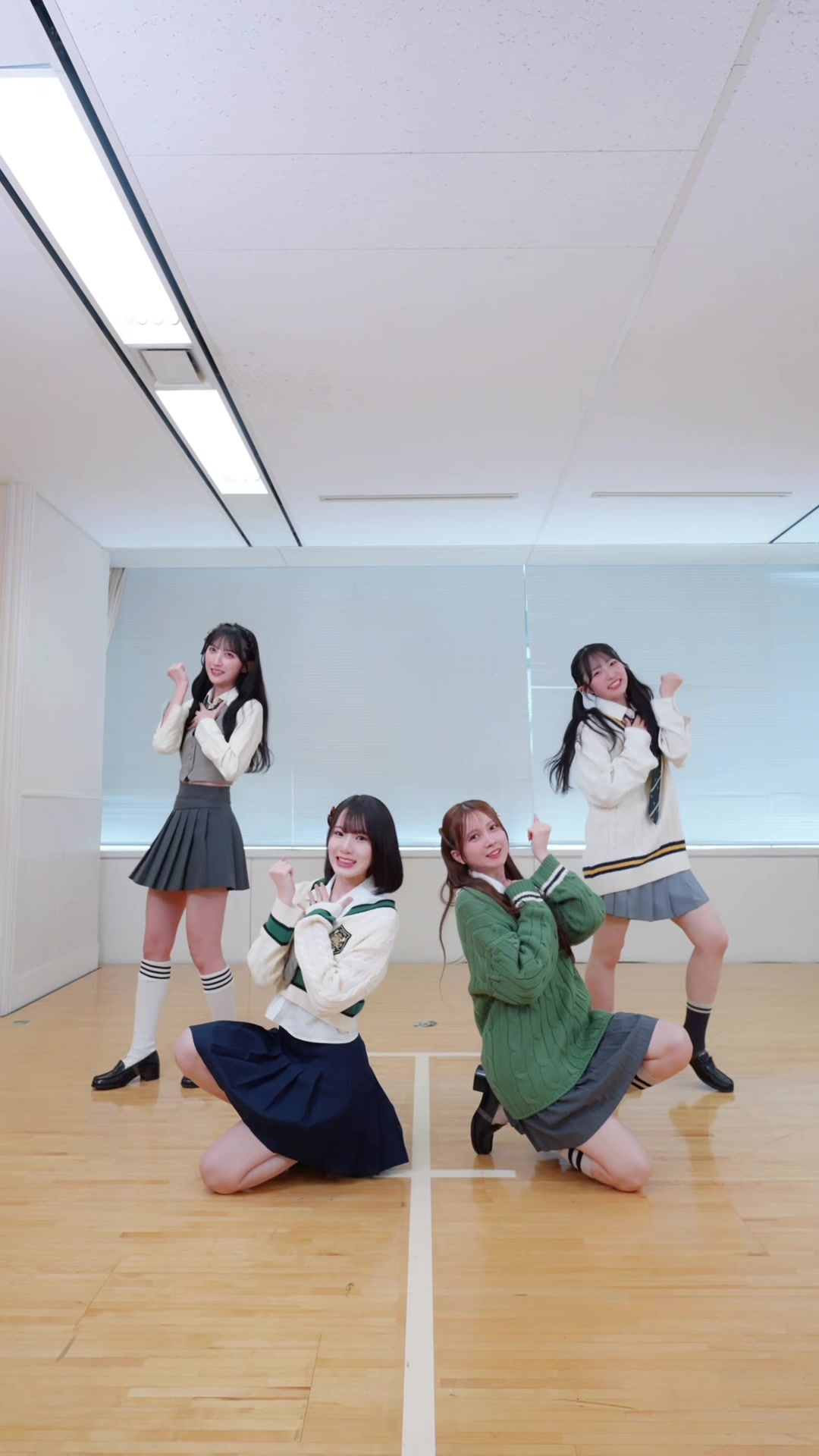 @AKB48