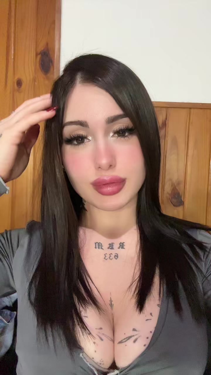 @MelinaGuidaof🫦