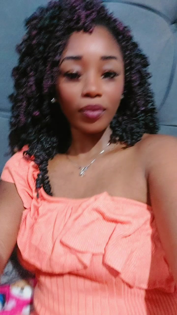 @linda piel morena