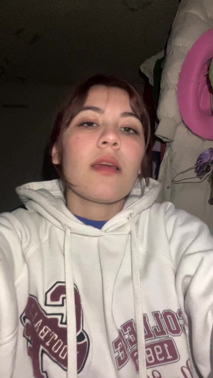 @Zuri🌱💫🦂