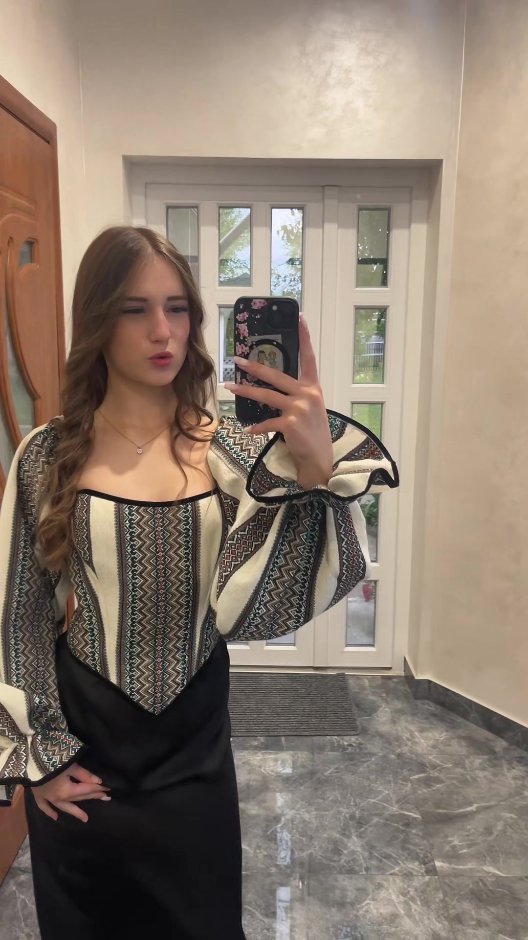 @nadia.