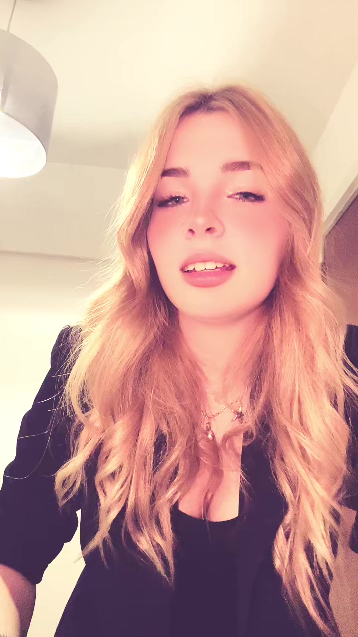 @Azu Mart&iacute;nez 💙
