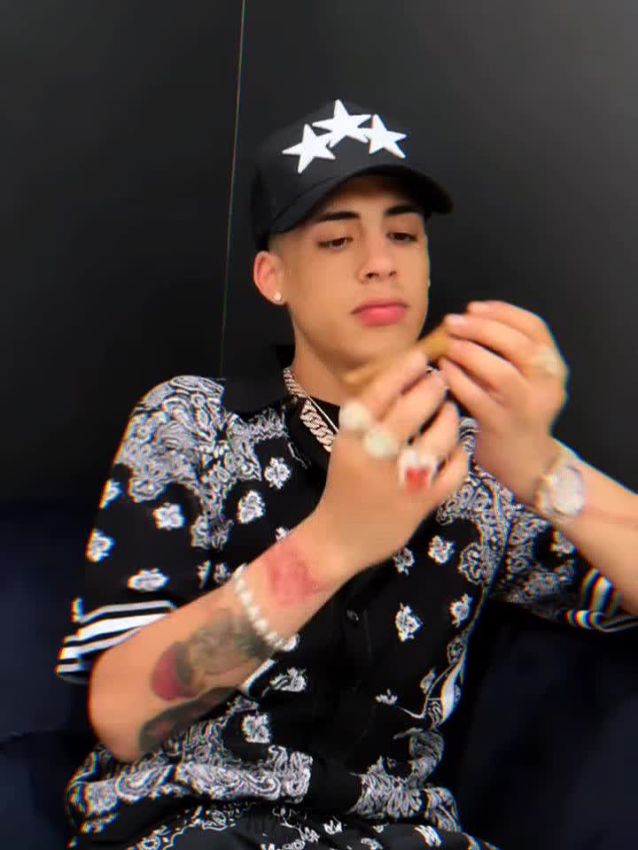 @𓆩 𝔈𝔪𝔪𝔞 𝔐𝔍 𓆪 ♛