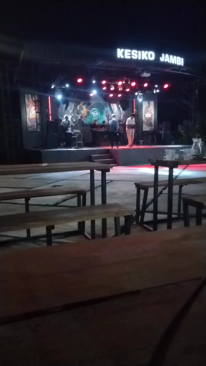 @IMam The i 'eN Band