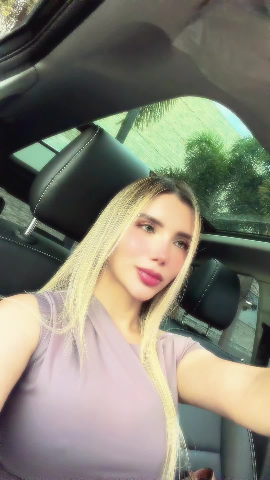 @Loreana Reyes 🦋