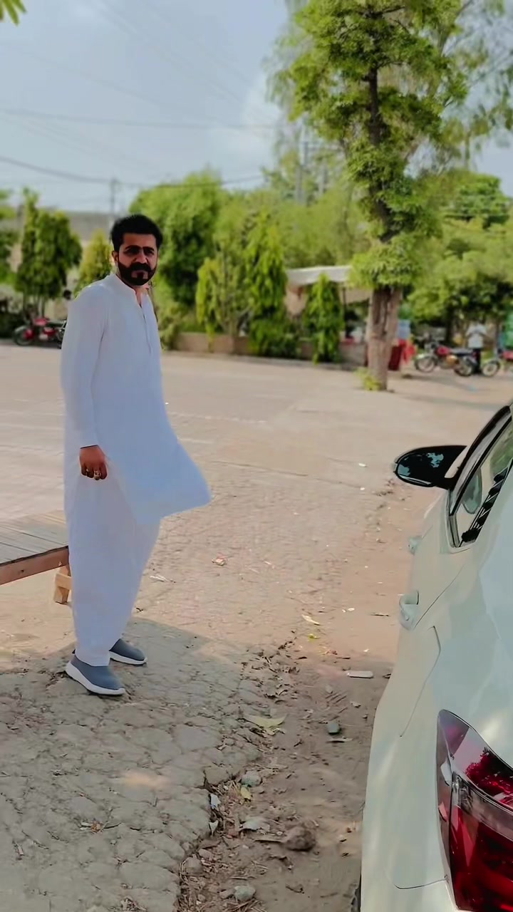 @عمرعلی گجر