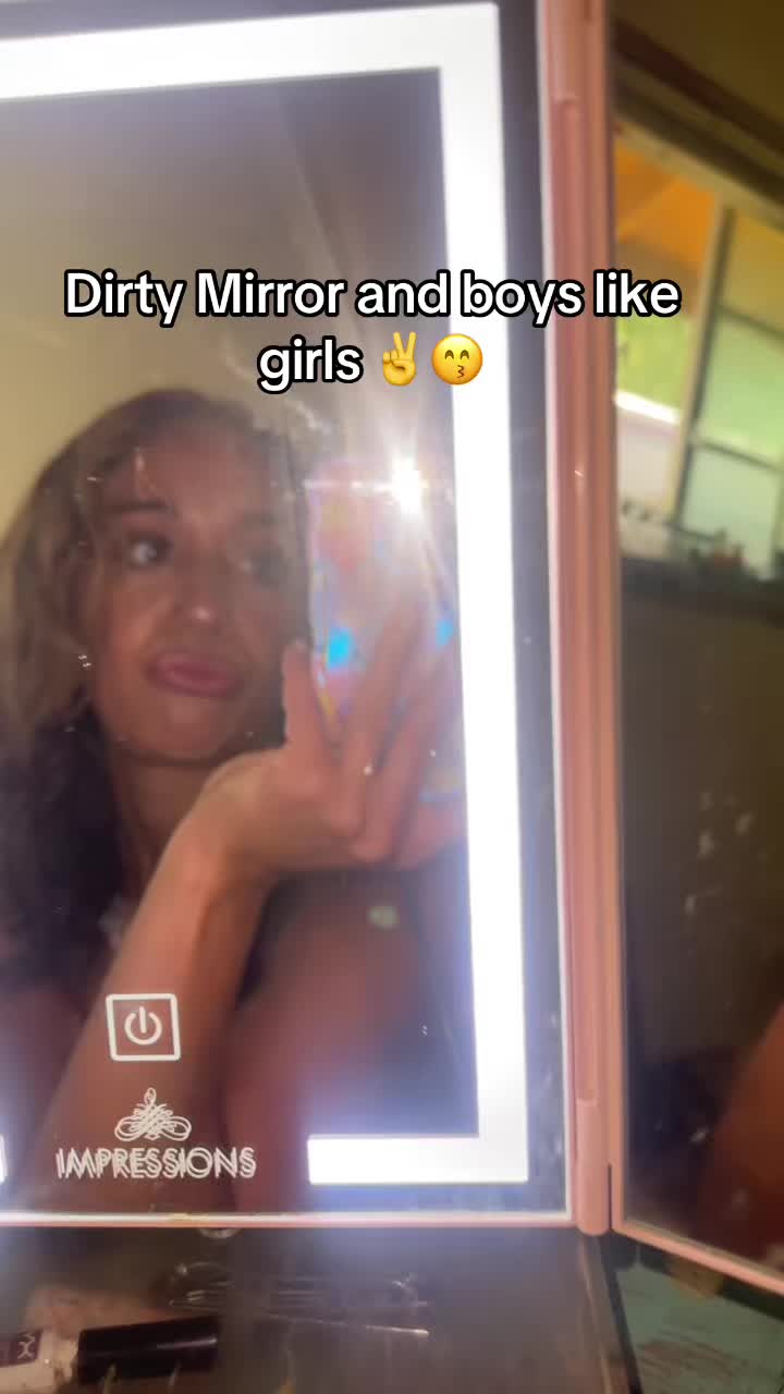 @Lavenderhazzeyy