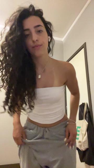 @Lara Lopes