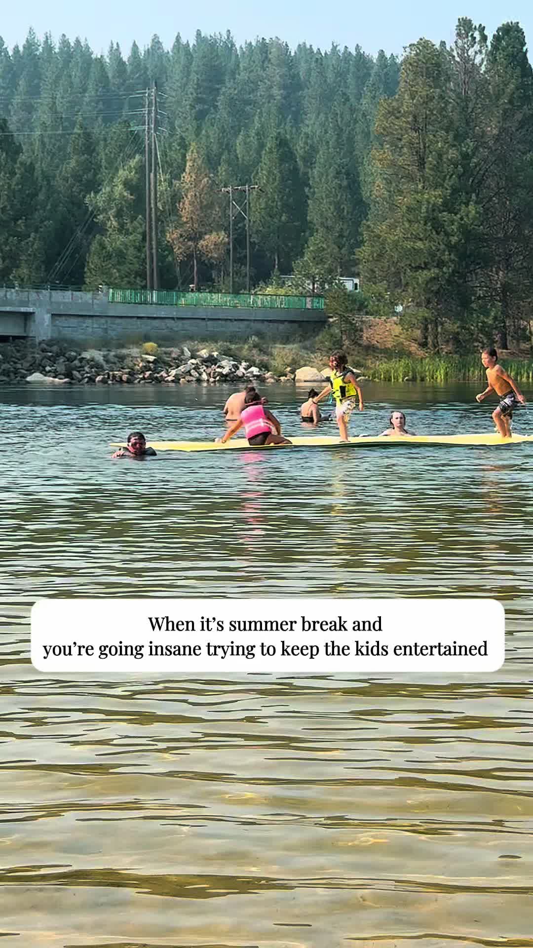 @mamaonatrip