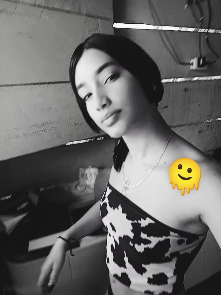 @Yilena🕷️