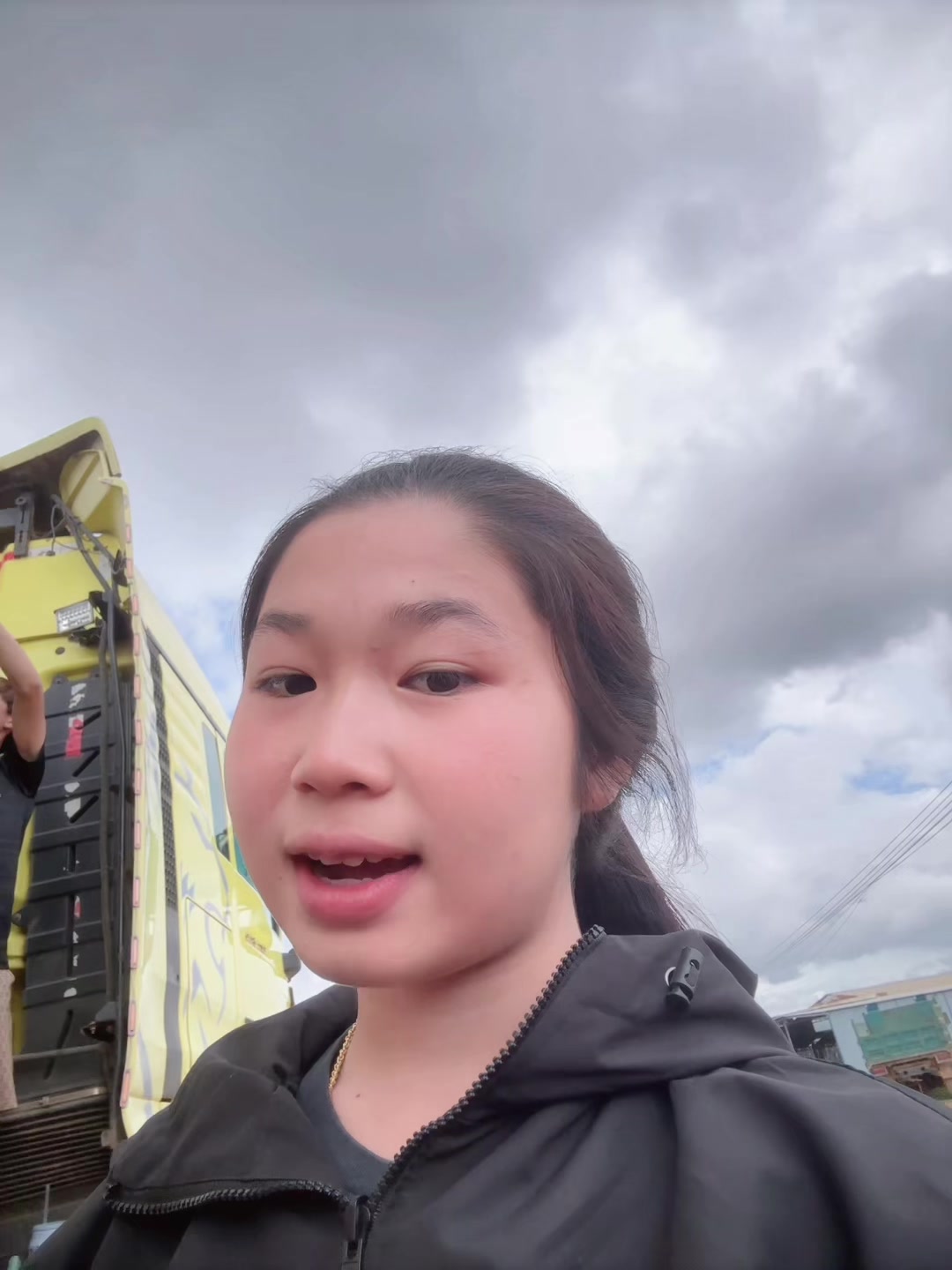 @Fon⛈️💫