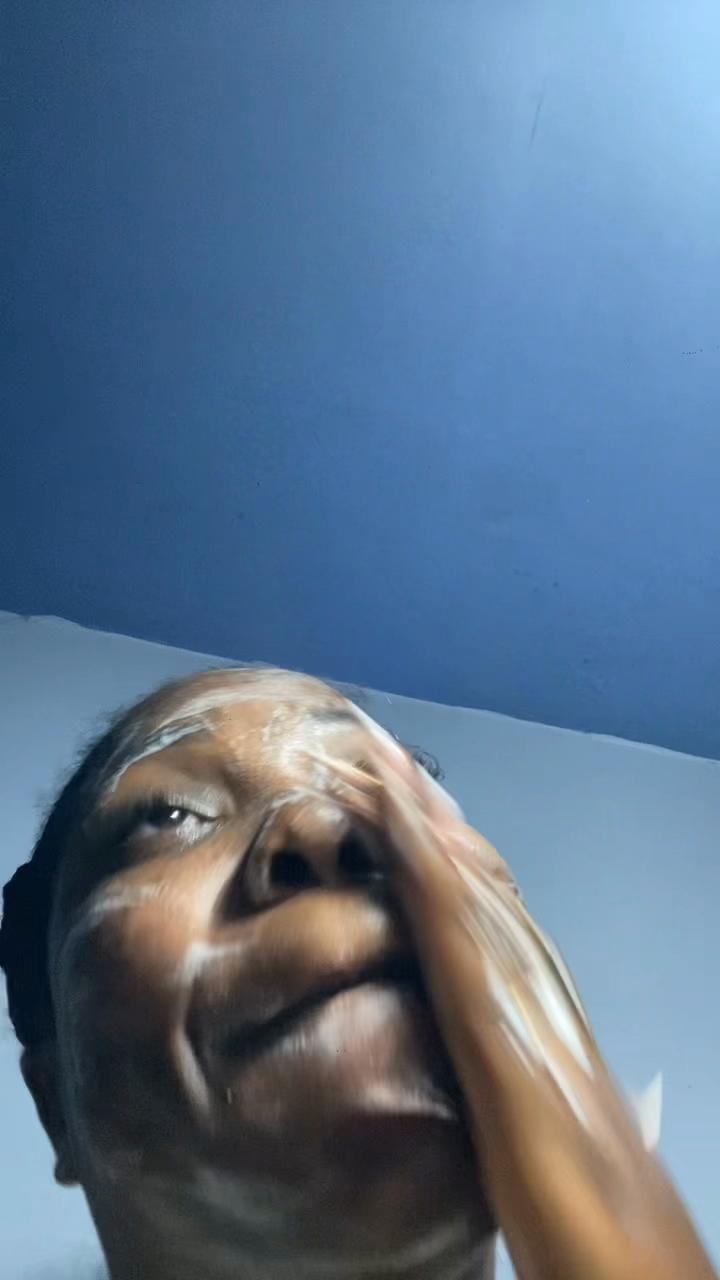 @Astride mp💜🧸🇨🇲
