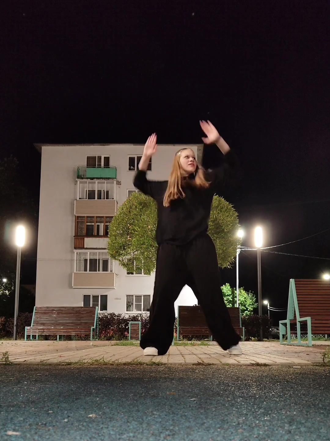 @niki