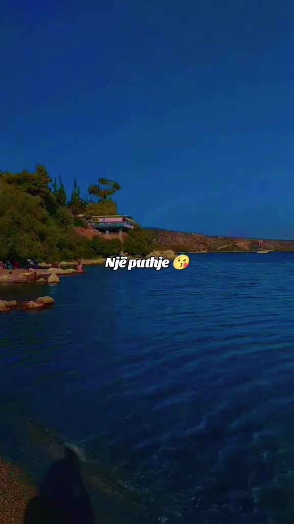 @🍁Αleκsαndrα🍁
