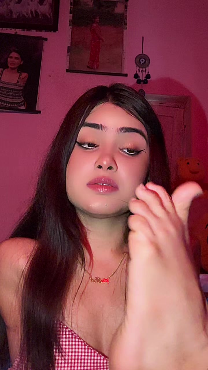 @Armless girl 👧 🦋❤️🔥🦋