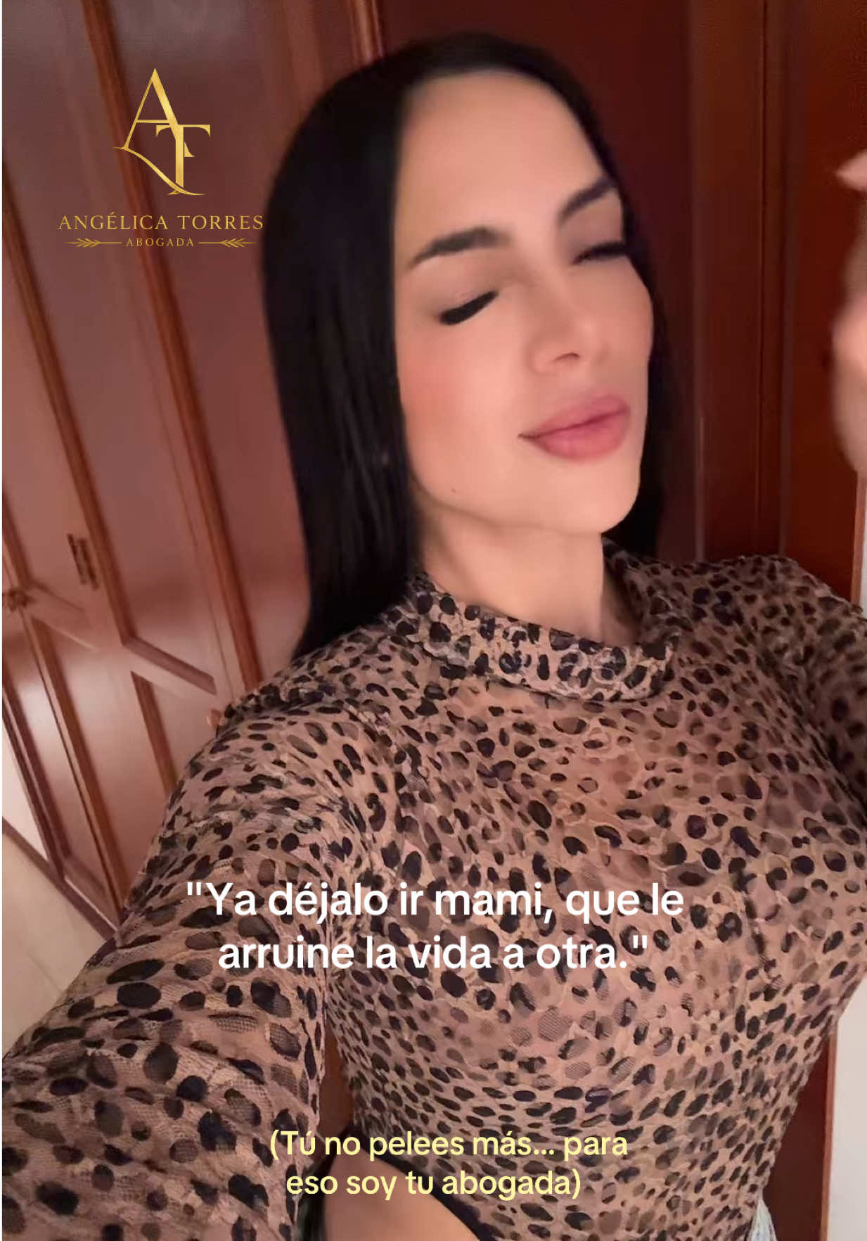 @Abogada Angélica Torres