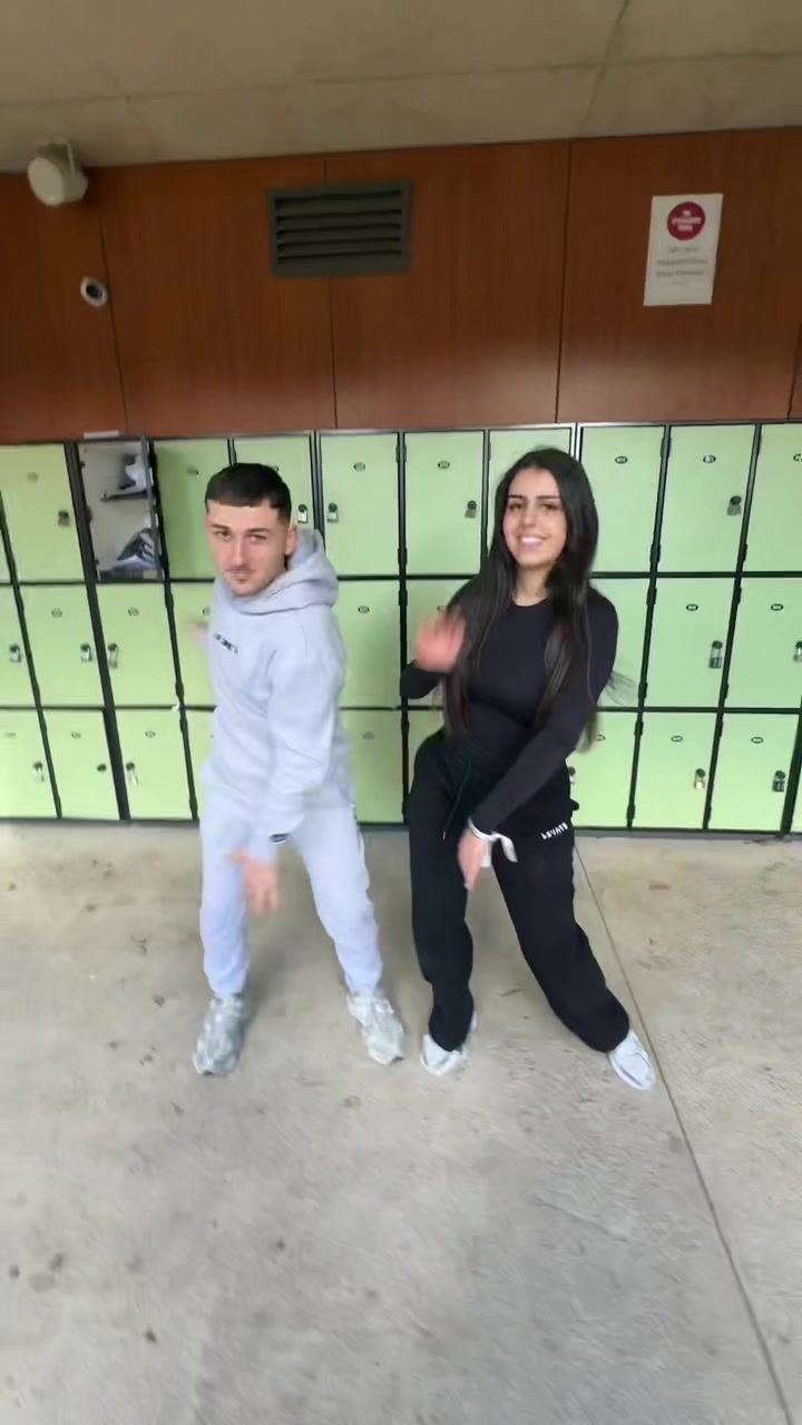 @Manuela