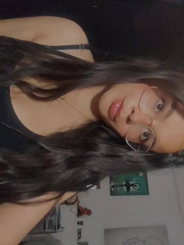 @Valeria Valverde
