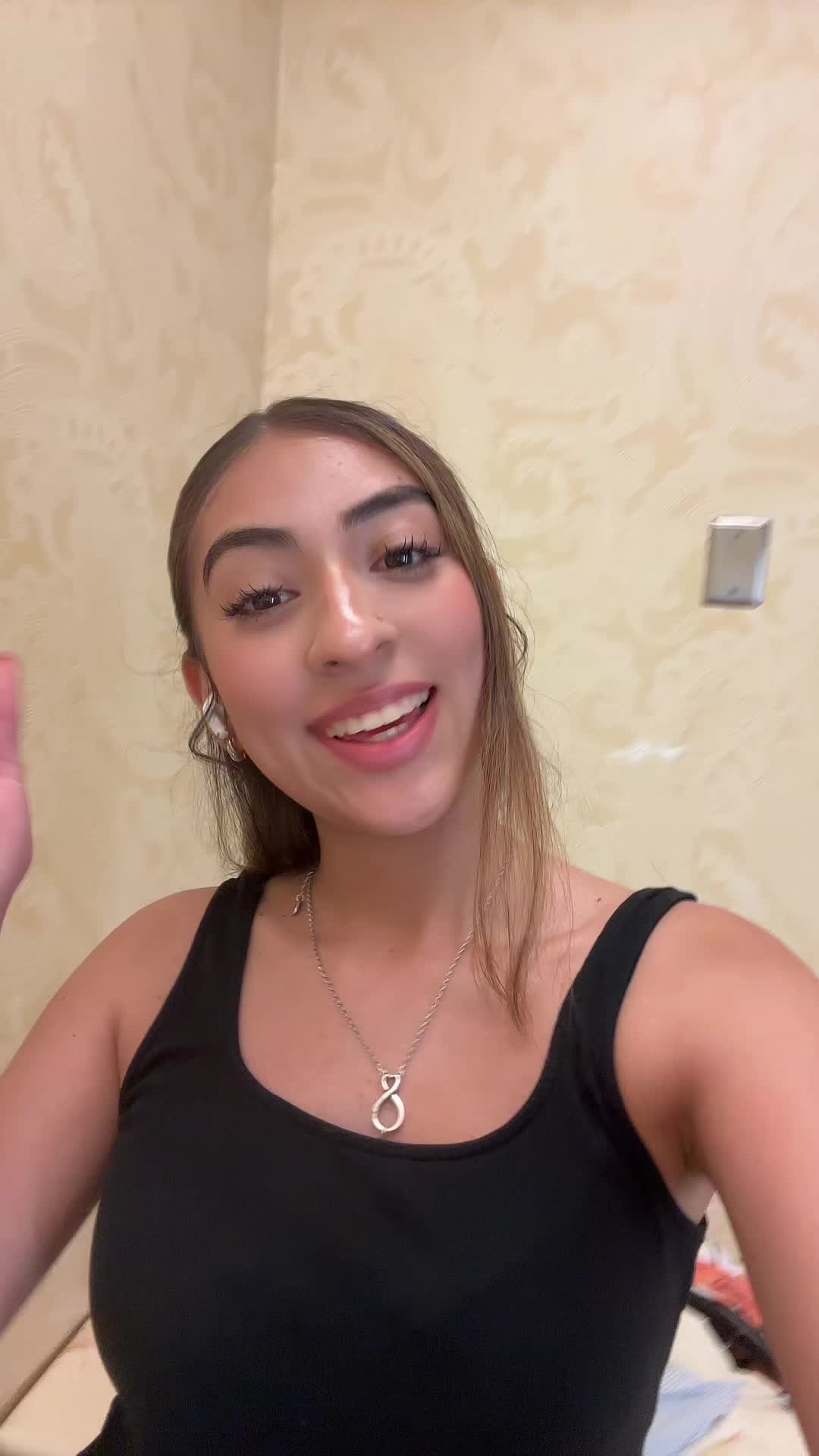 @ashley