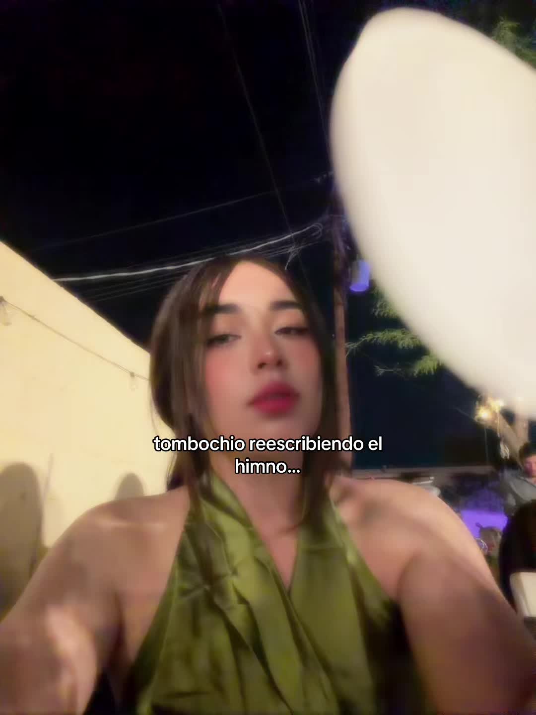 @Iselaa