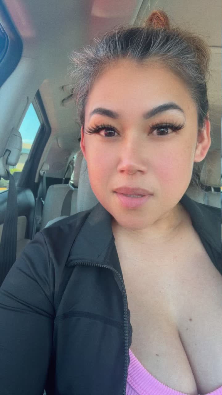 @Blingedbysonia