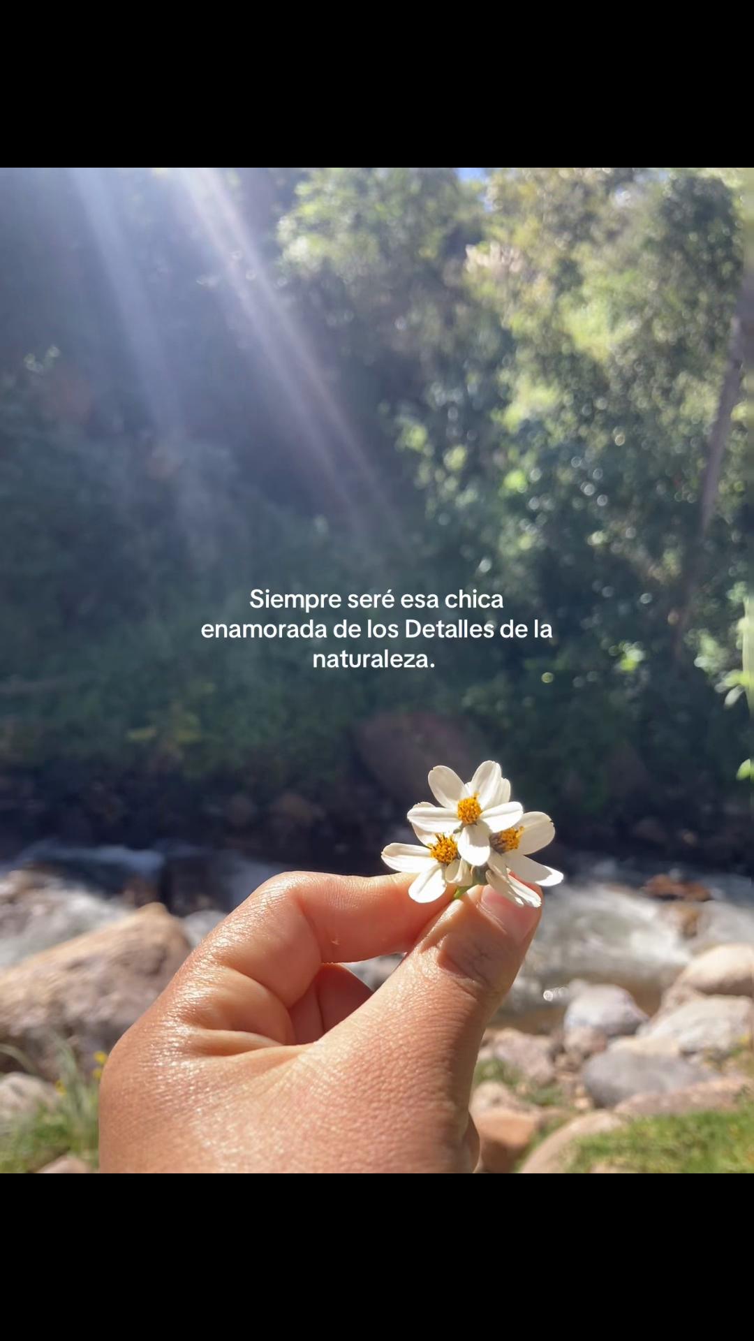 @Esperanza Ch&aacute;vez