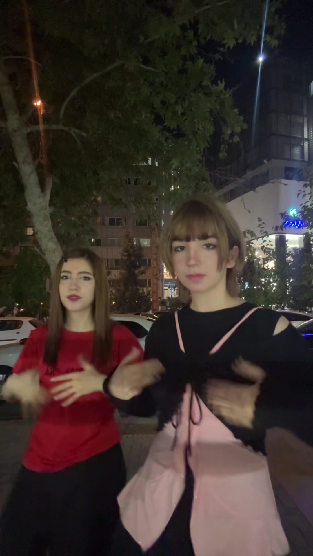 @Sari